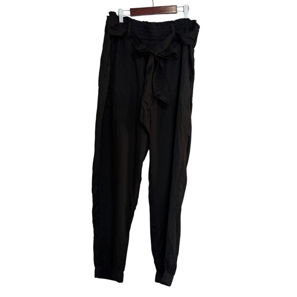 Abercrombie & Fitch Pants - Abercrombie & Fitch Women's Size Large Black Belted Paperbag Utility Pants